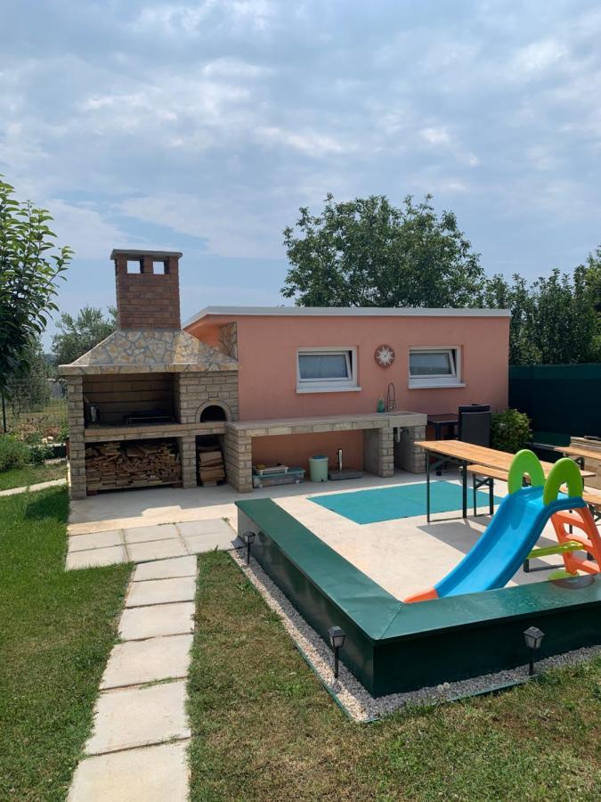 Apartments Rosa Умаг Экстерьер фото
