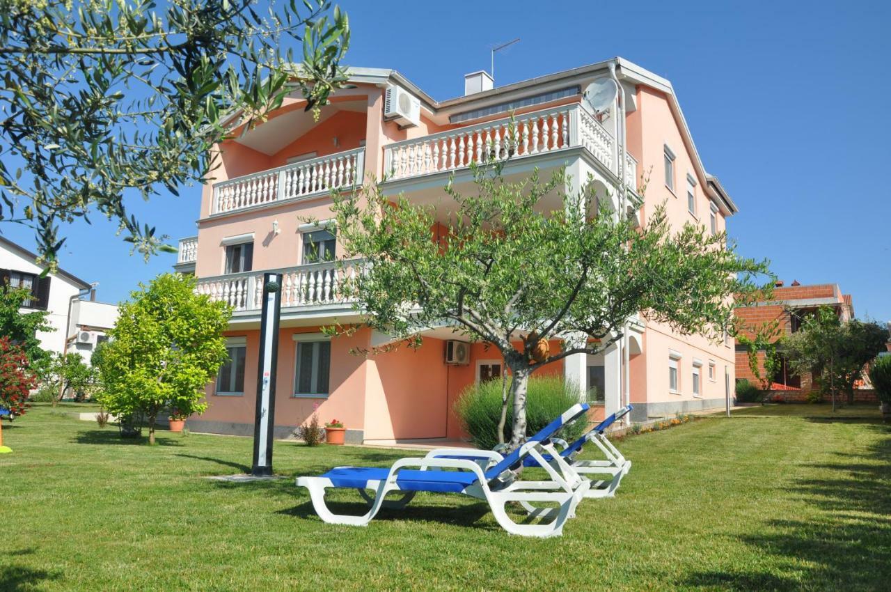 Apartments Rosa Умаг Экстерьер фото