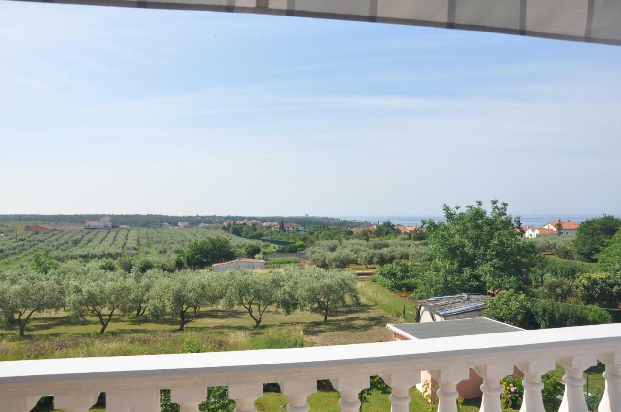 Apartments Rosa Умаг Экстерьер фото