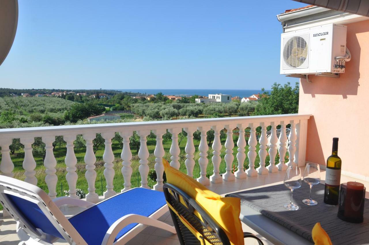 Apartments Rosa Умаг Экстерьер фото