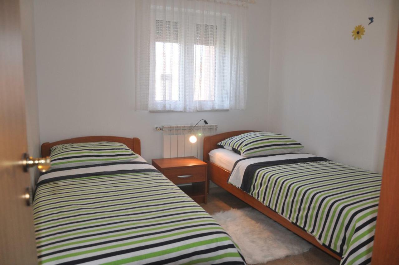 Apartments Rosa Умаг Экстерьер фото