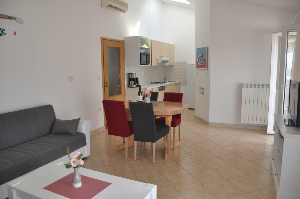 Apartments Rosa Умаг Экстерьер фото