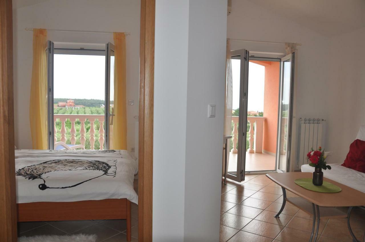 Apartments Rosa Умаг Экстерьер фото