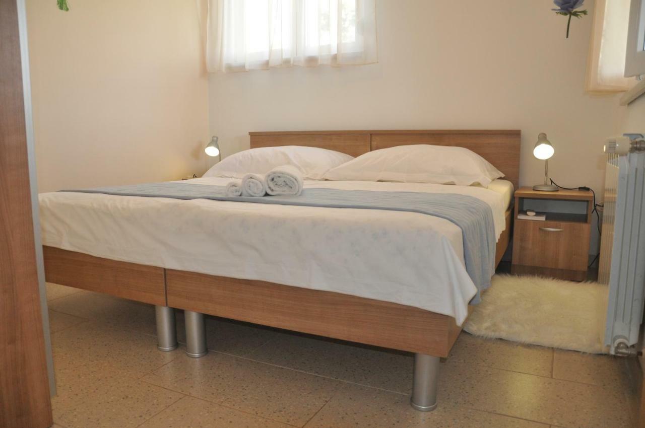Apartments Rosa Умаг Экстерьер фото